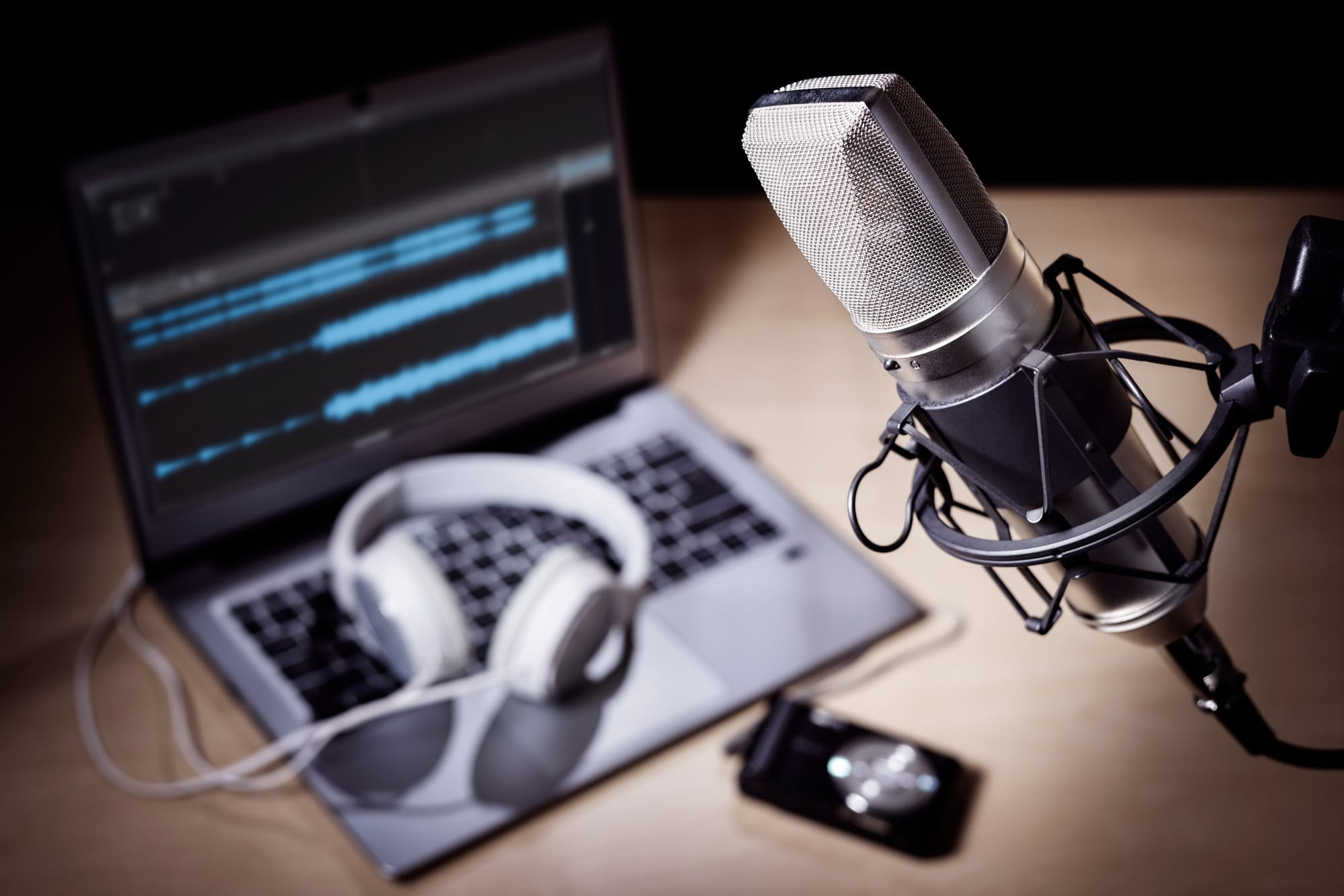 Radio escolar online, exploración en informática educativa