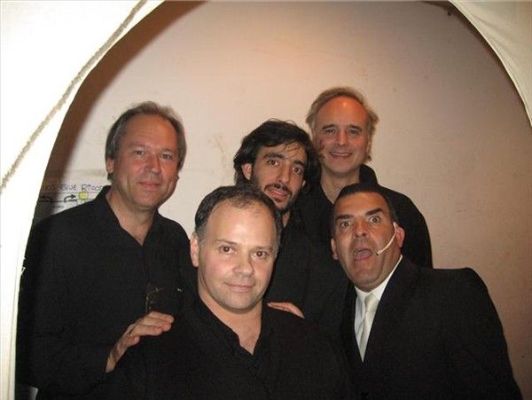 Guillermo Guido Musical "Eva Duarte,  presentado en el Teatro Bauen de Buenos Aires