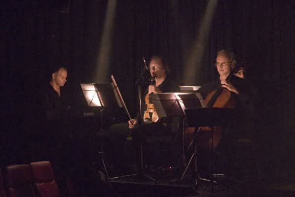 Guillermo Guido Musical "Eva Duarte,  presentado en el Teatro Bauen de Buenos Aires
