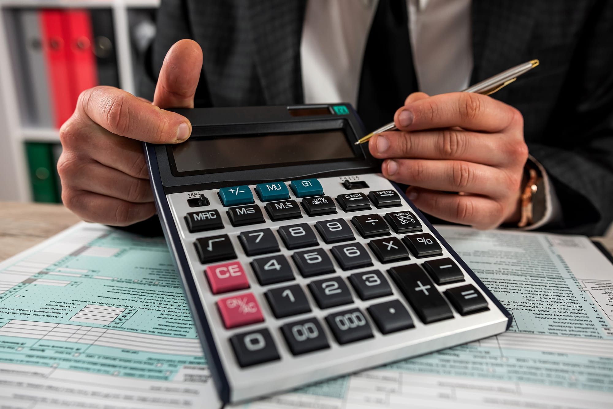 10 Things to Check Before Taking a Personal Loan