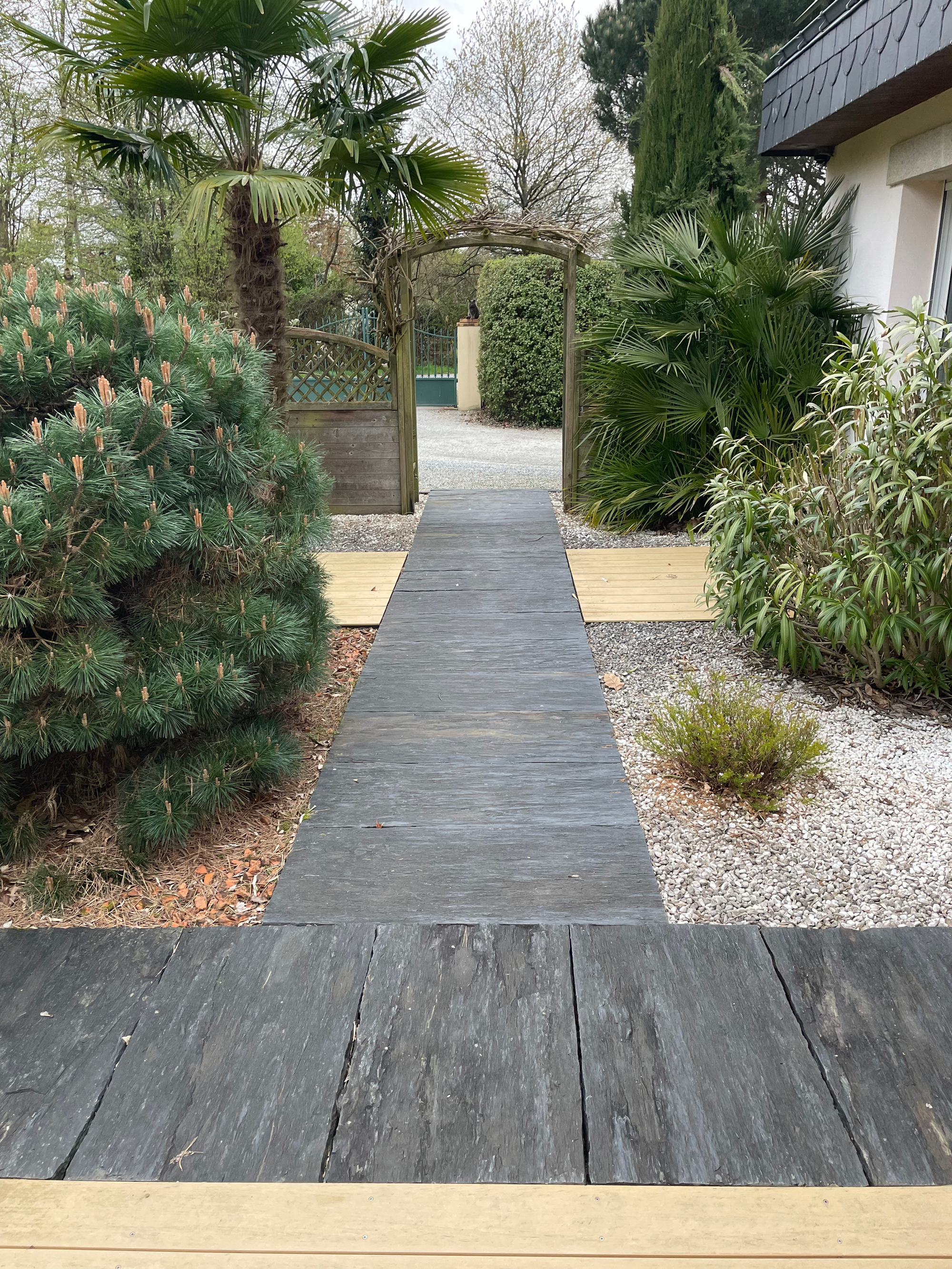 Pose de dalles ardoises