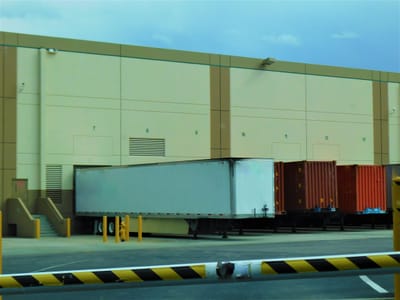 Top Signs You Need a Professional Trailer Service Immediately