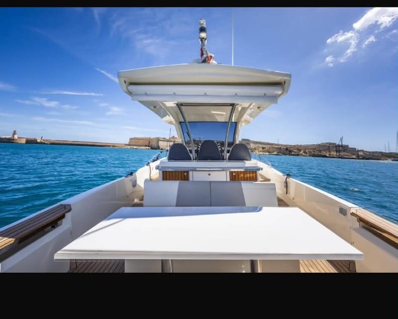Azimut 12 meter