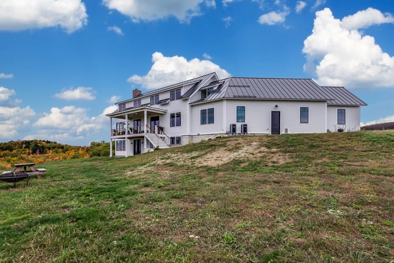 Dynamic Homes - Contemporary Farmhouse Collection