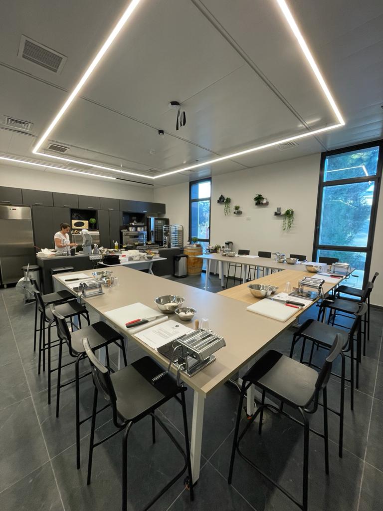 ליווי, פיתוח והקמה של סדנאות בישול ואפייה