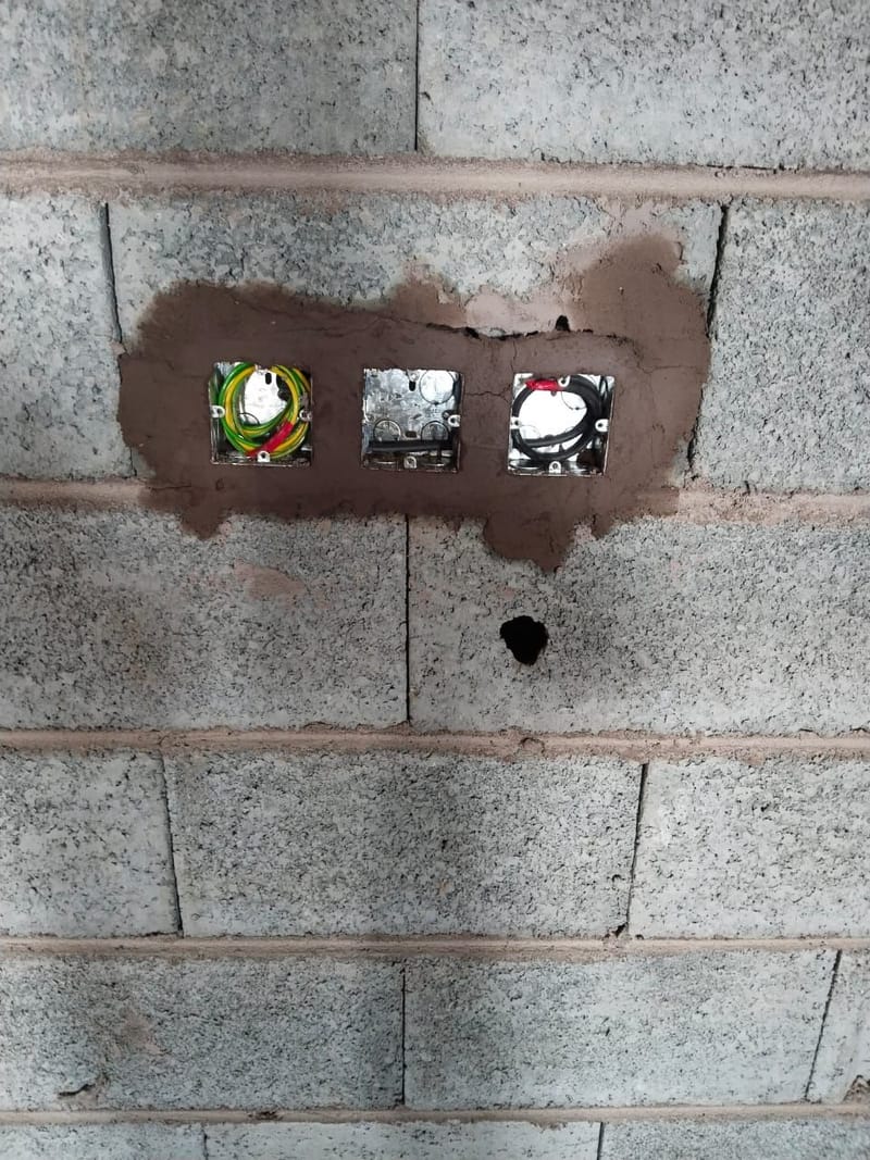 الصور و الفيديوهات