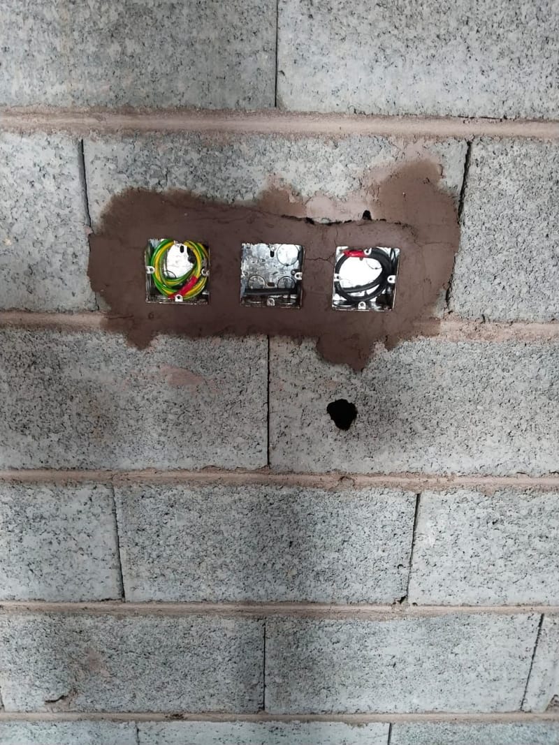 الصور و الفيديوهات
