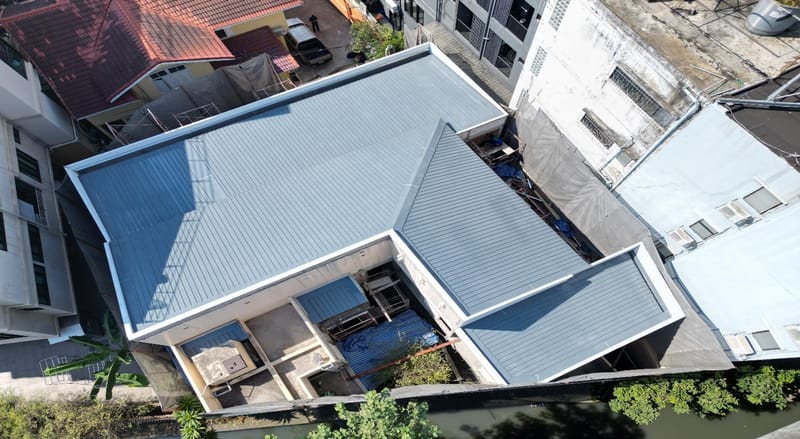 2 Floor House 98 SQ.Wa 600 SQ.M (Rajavithi Road)