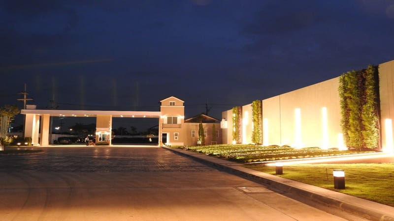 The Village (Rangsit - Ratchaphruek) Entrance Arch