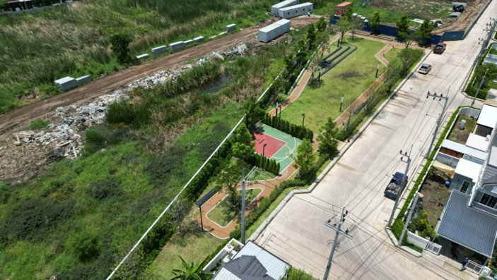 Park for The Village Phase12 (Bangna-Ring)