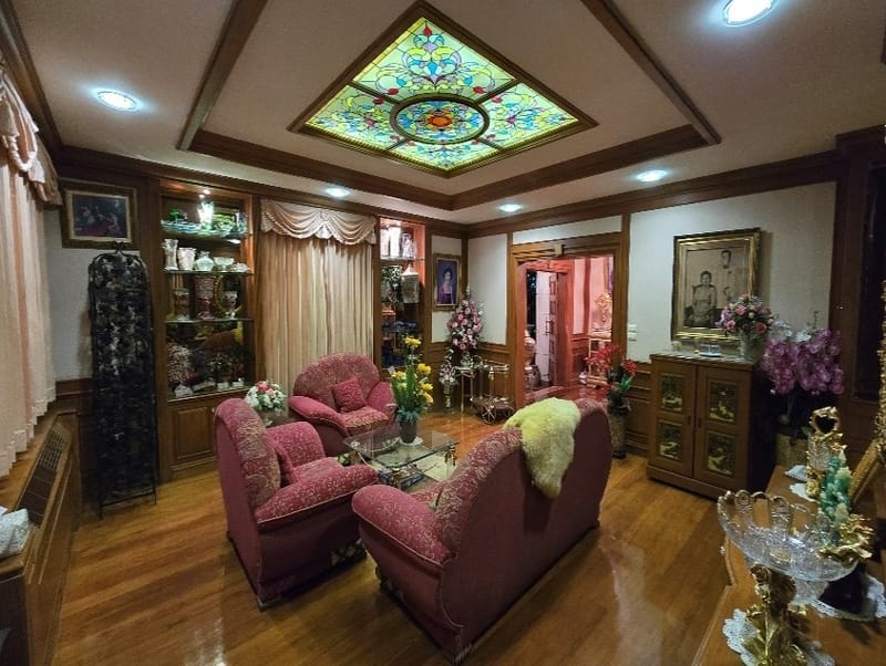 Lakeside Villa 2 (Bangna-Trat)