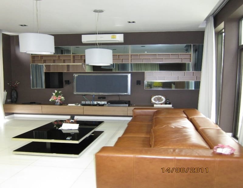 3 STORY HOUSE (Aree Samphan 3)