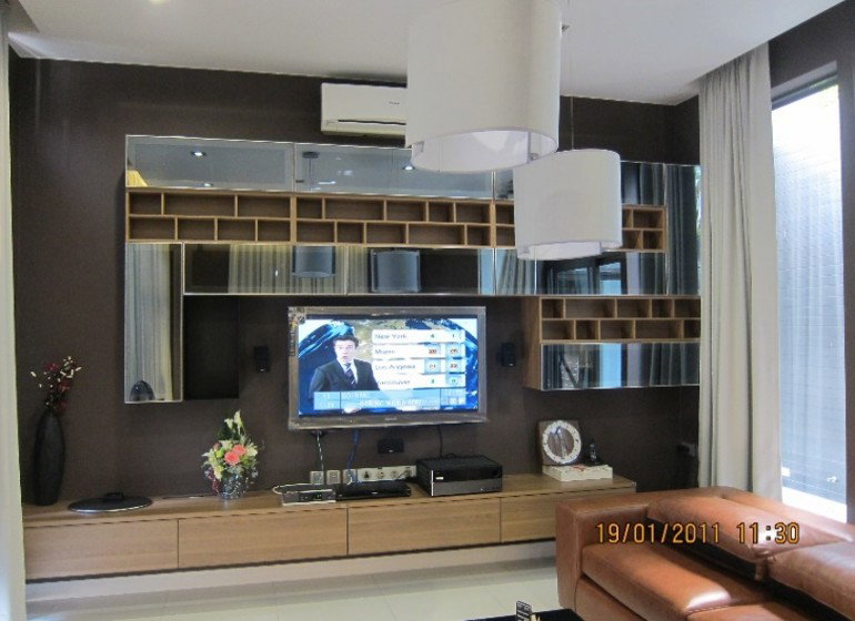 3 STORY HOUSE (Aree Samphan 3)