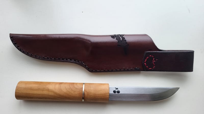 Puukko voor zijn 'Kers'