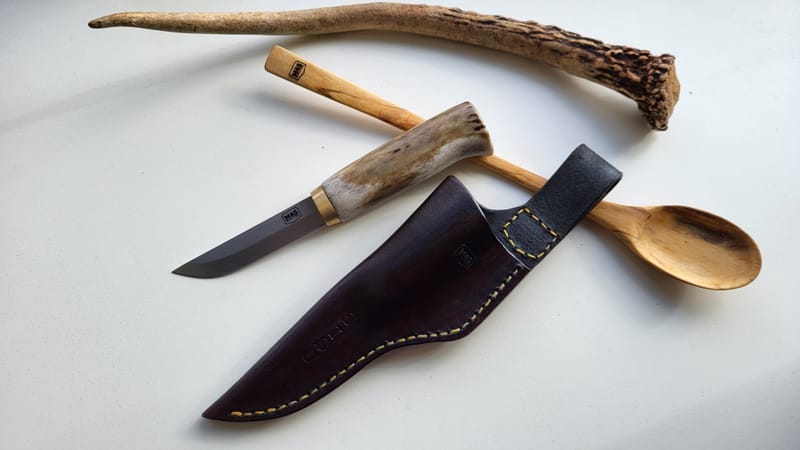 Deer antler puukko