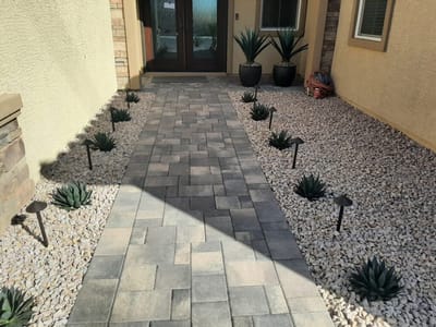 Why Las Vegas Homeowners Are Choosing Travertine Over Concret