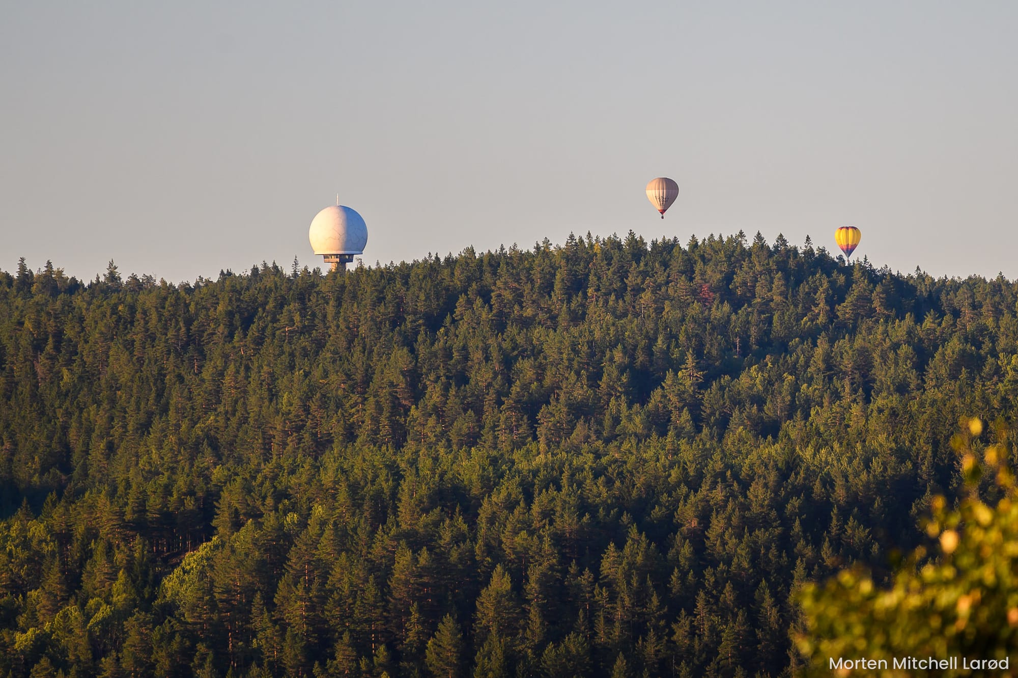 Radaren på Haukåsen og varmluftsballonger