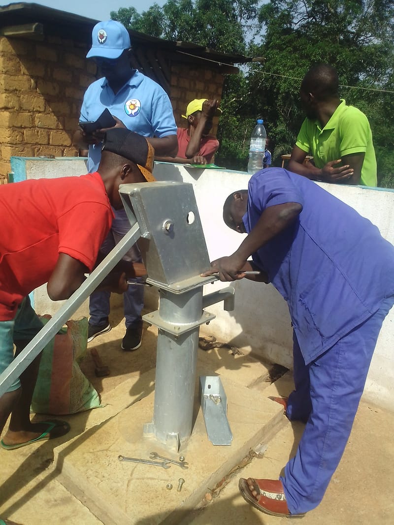 Mise en oeuvre de projet de réinstallation des pompes en pannes dans la prefecture de ombella M'poko