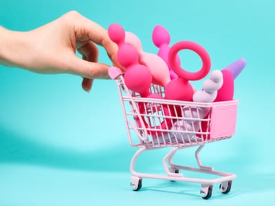 أهم 10 ألعاب زوجية للنساء، وكيف تختارين الأنسب حسب الهدف