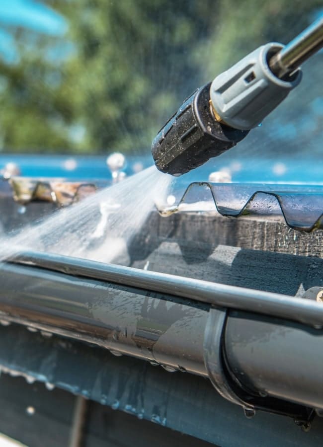 Roof &amp; Gutter Cleaning
