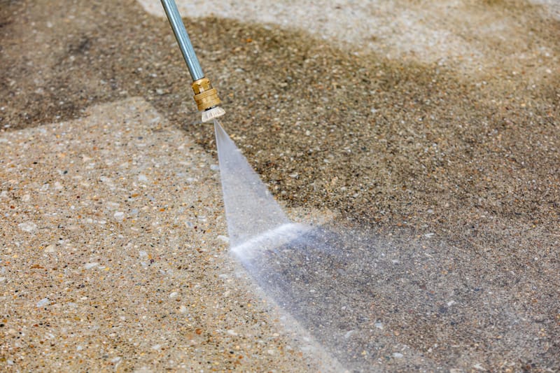 Driveway &amp; Sidewalk Cleaning