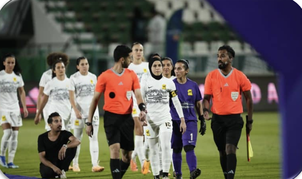 مباريات الدوري السعودي الممتاز للسيدات تخطف الأنظار بجودتها الإعلامية