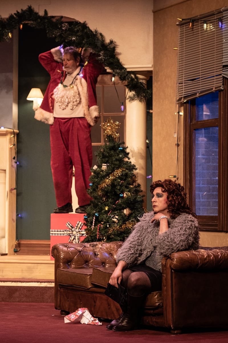 Le Père Noël est une ordure