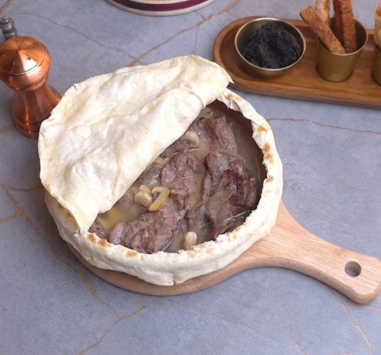 فخارة شرحات لحم - Meat slices casserole