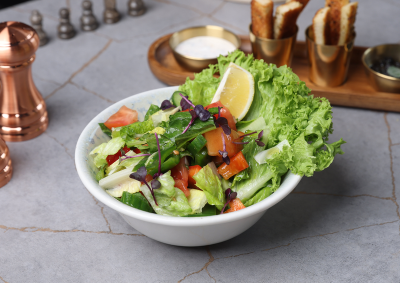سلطة خضراء / green salad
