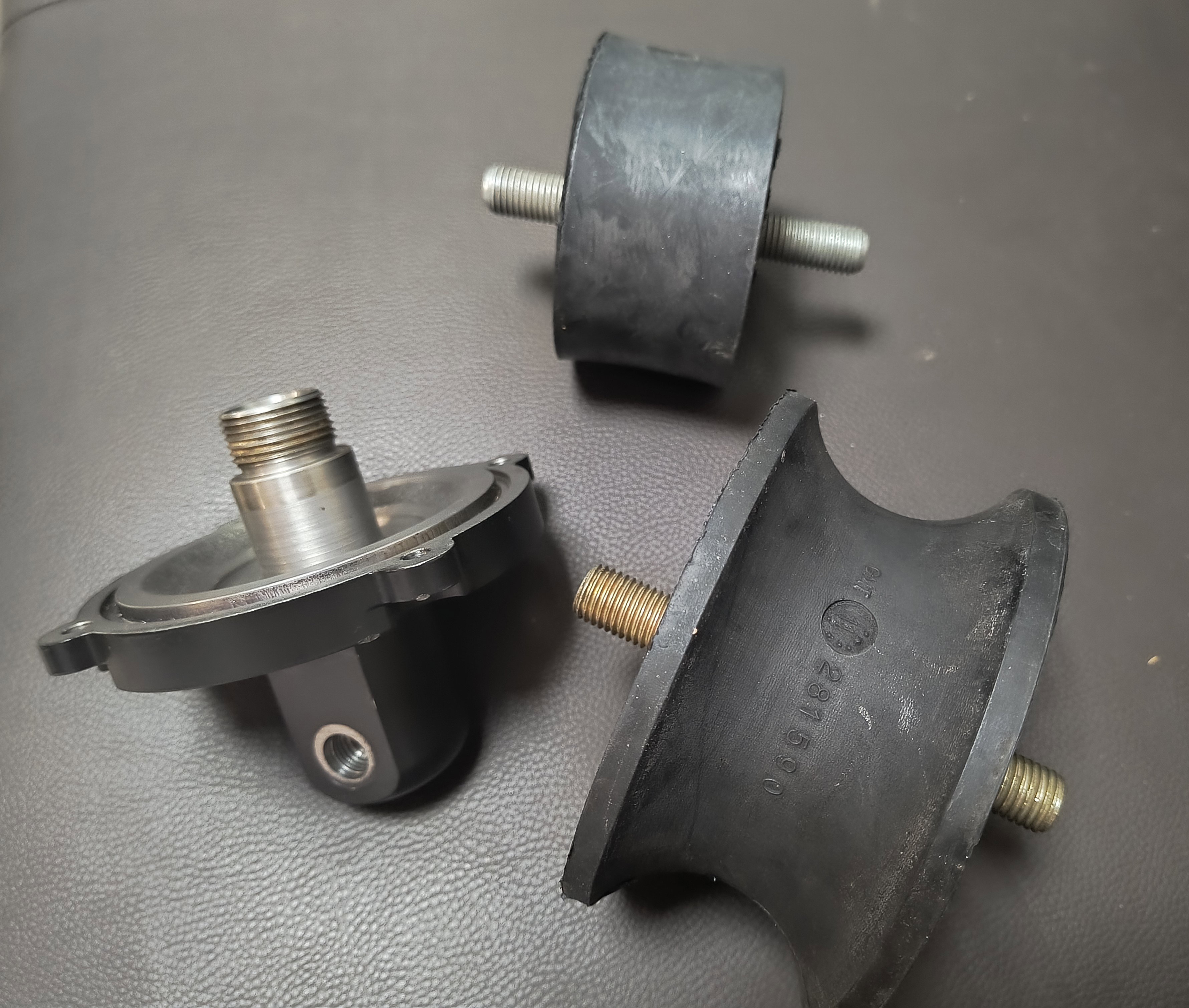 Rubber-metal parts