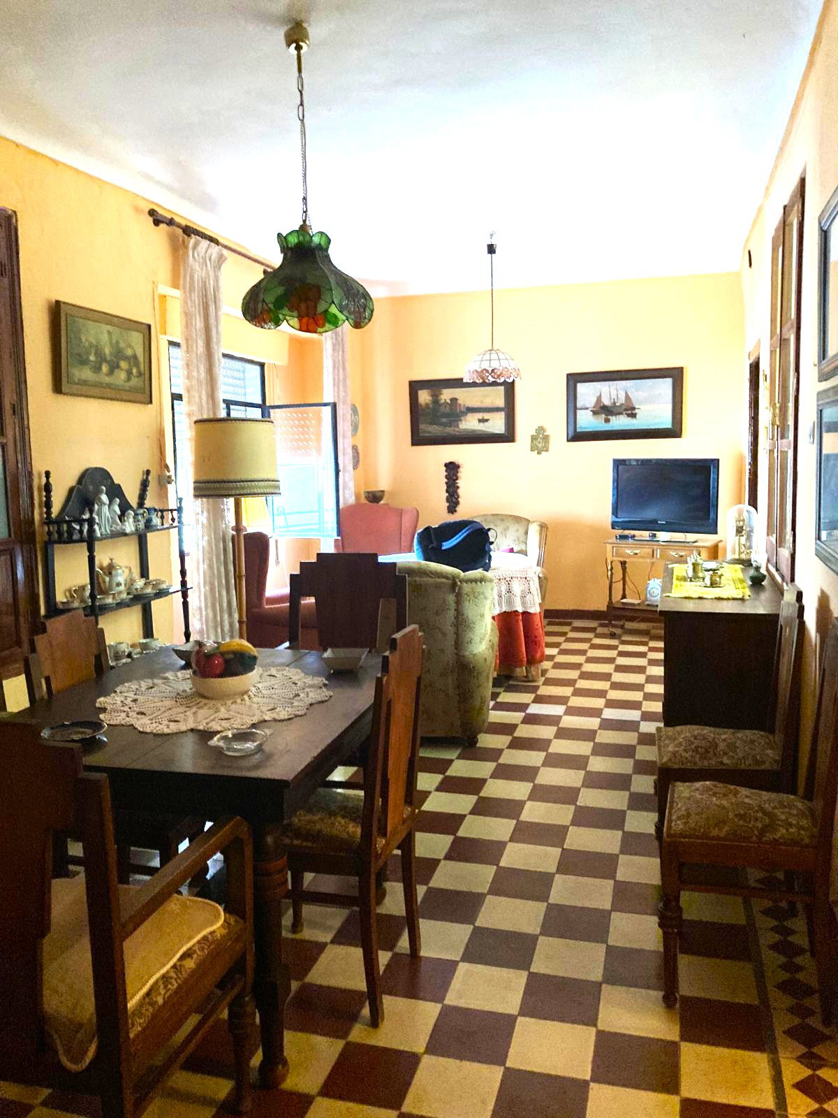Impresionante casa adosada lista para vivir con potencial de inversión en Andalucía (Las Alpujarras)                                      Precio: 215 000 €