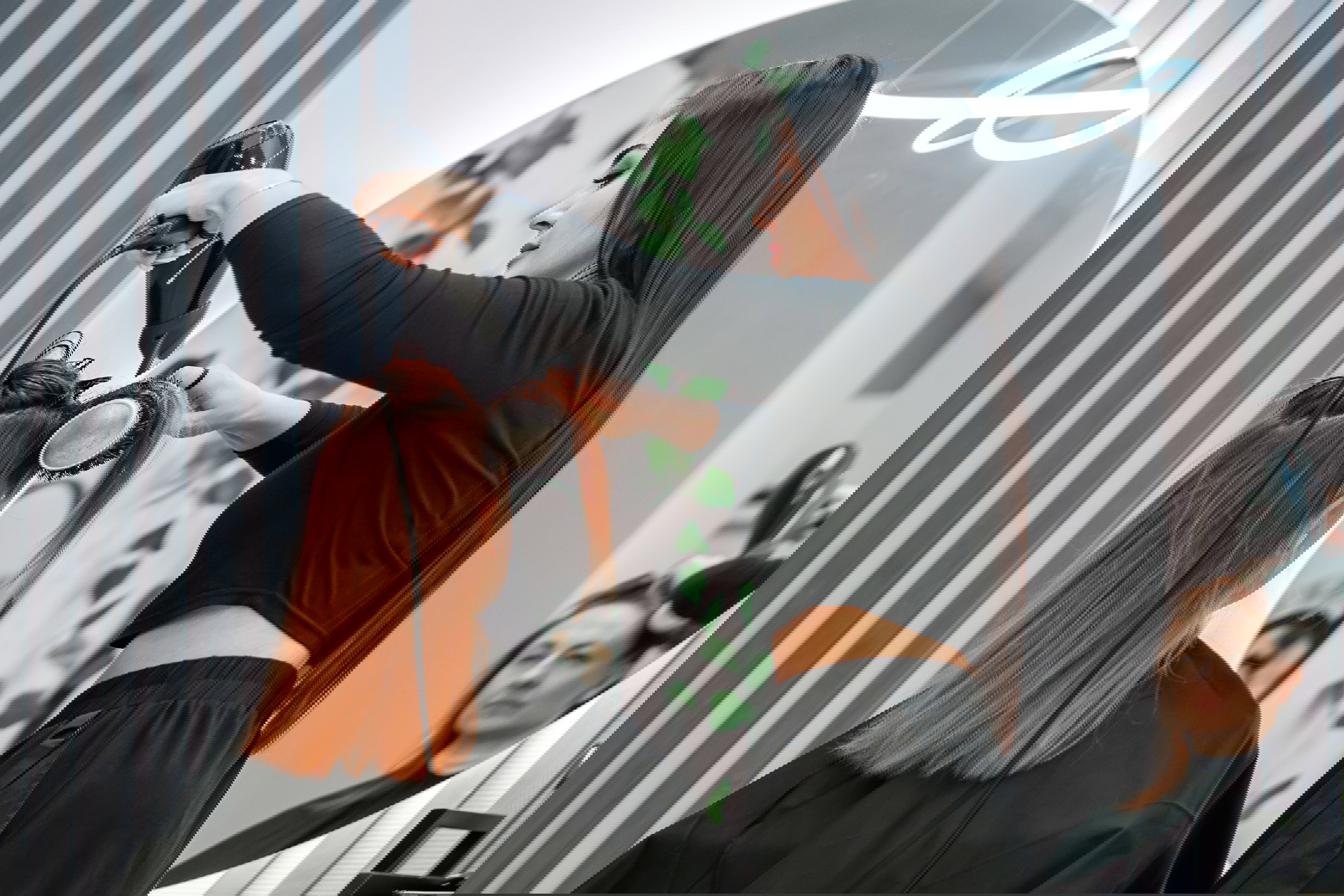 Ladies Salon in Kharghar | Best Beauty Salon – Ramp Salon & Academy