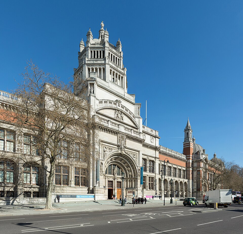 Victoria & Albert Museum London (Wikipedia)