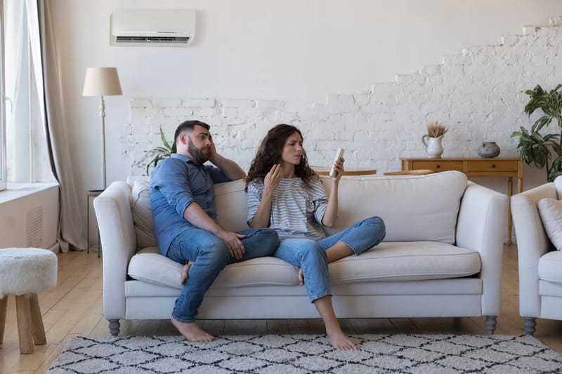 إصلاح أعطال السبليت والشباك