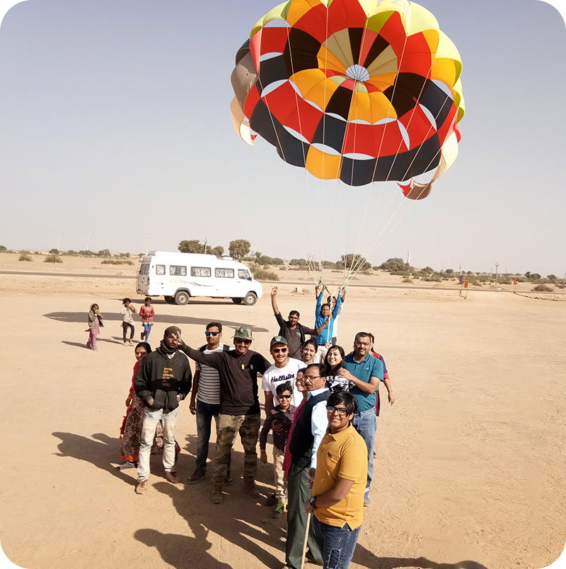 Paraselling at Suraksha Desert Camp