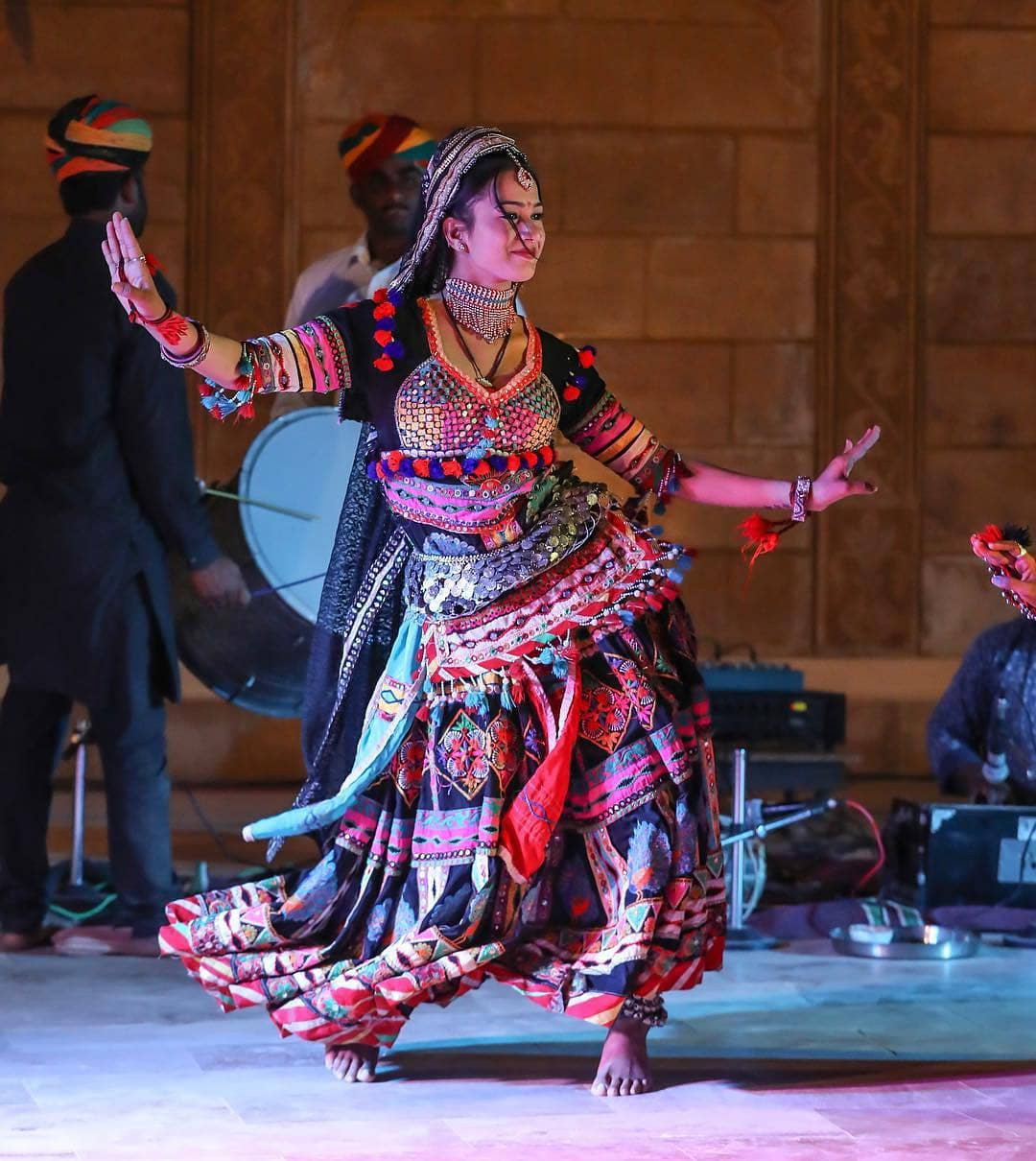 Rajsthani Folk Dance At Suraksha Desert Camp