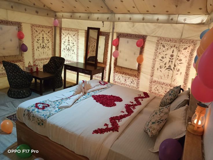 ACCOMMODATION 