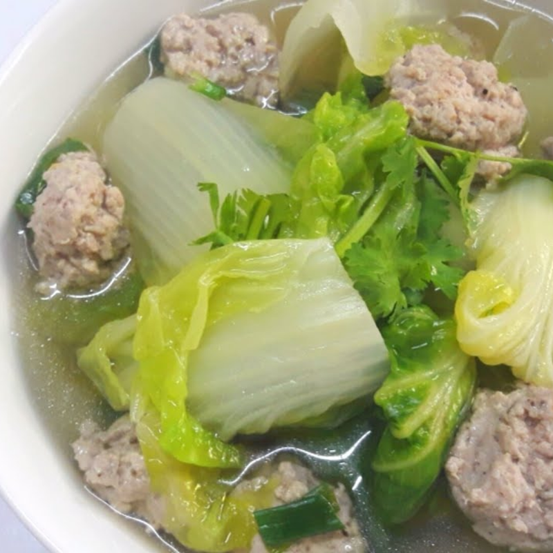 ข้าว ต้มจืดผักกาดขาวหมูสับ ชมพู่