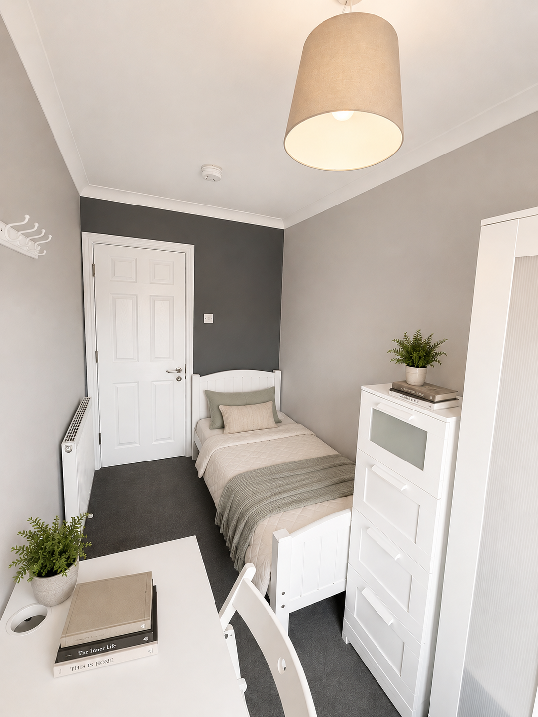 ROOM 6 - AVAILABLE FROM 7TH SEPTEMBER