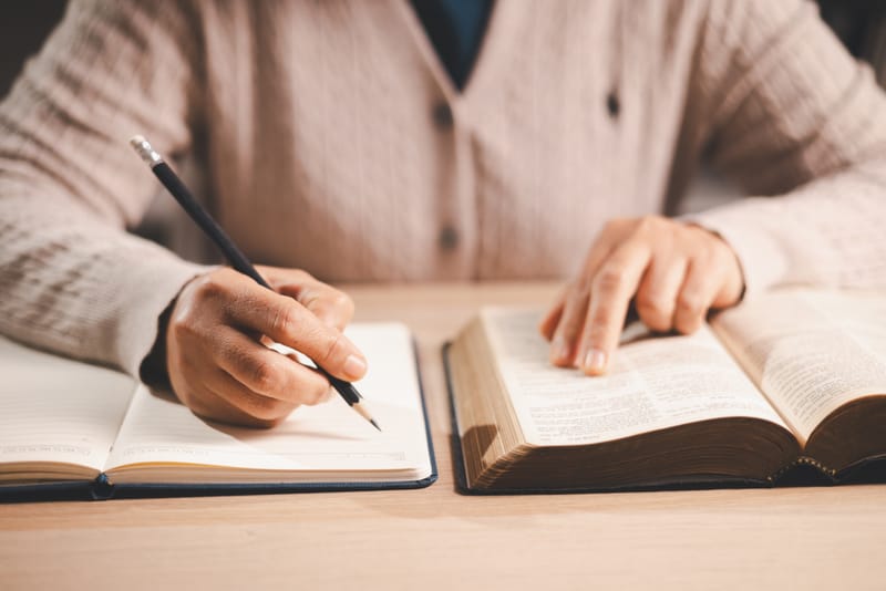 OpenEvidence has signed content agreements with NEJM, JAMA, Nature, NCCN, Cochrane, and more.