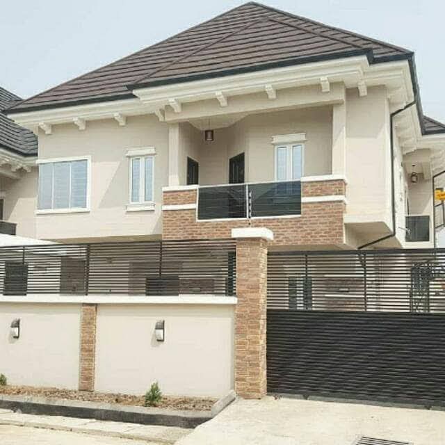 Damblux Exterior Finishing
