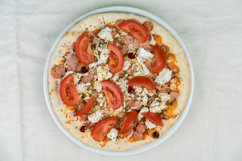 23. Gyros Pizza mit Tomaten und Feta Ø 30cm