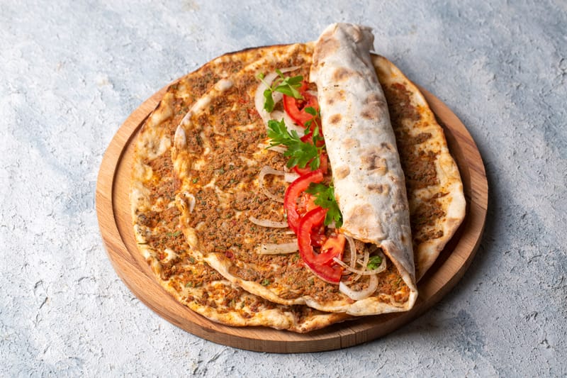 37. Lahmacun