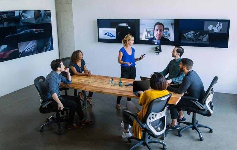 Entre Ideias lança curso revolucionário da Série COLLY‑AI e inaugura um novo paradigma na Prática Jurídica brasileira