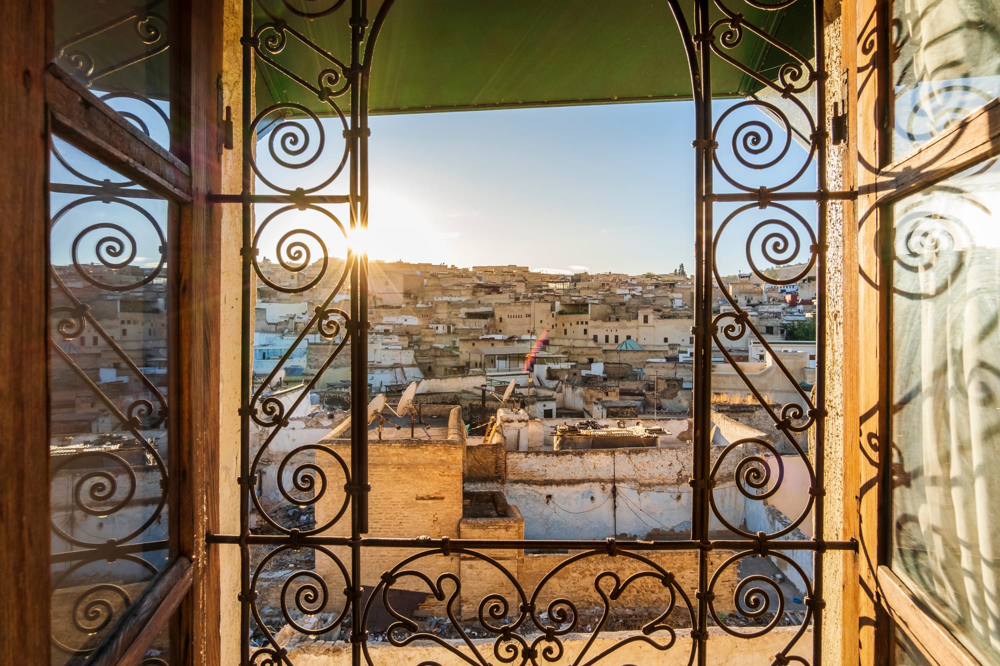 Checklist en 12 étapes pour préparer un voyage sur mesure au Maroc, sans oublier l’essentiel