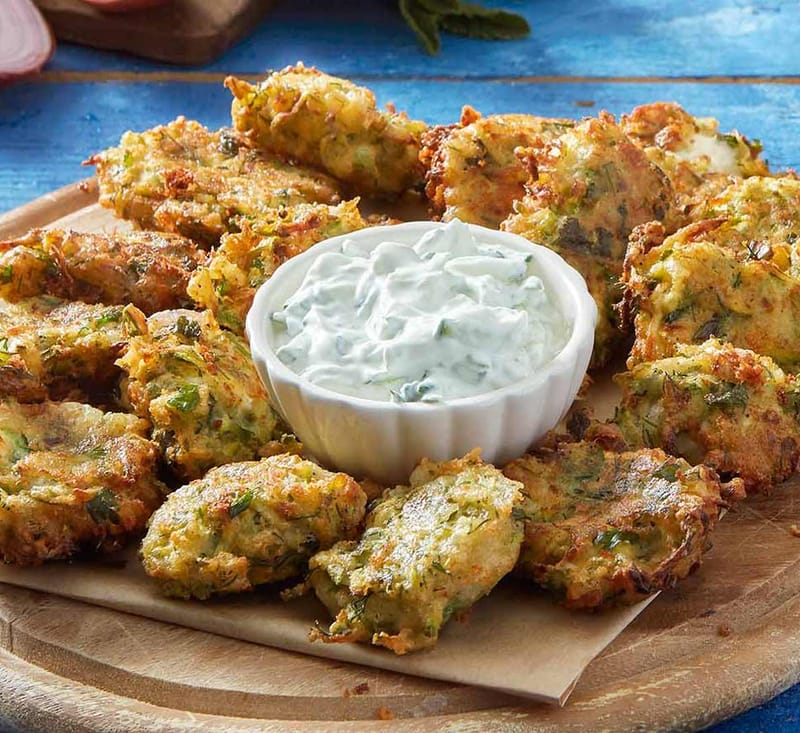 Κολοκυθοκεφτέδες/Zucchini Fritters