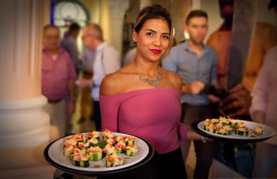 A Day in the Life of the World’s Healthiest People: What They Eat and How They Live