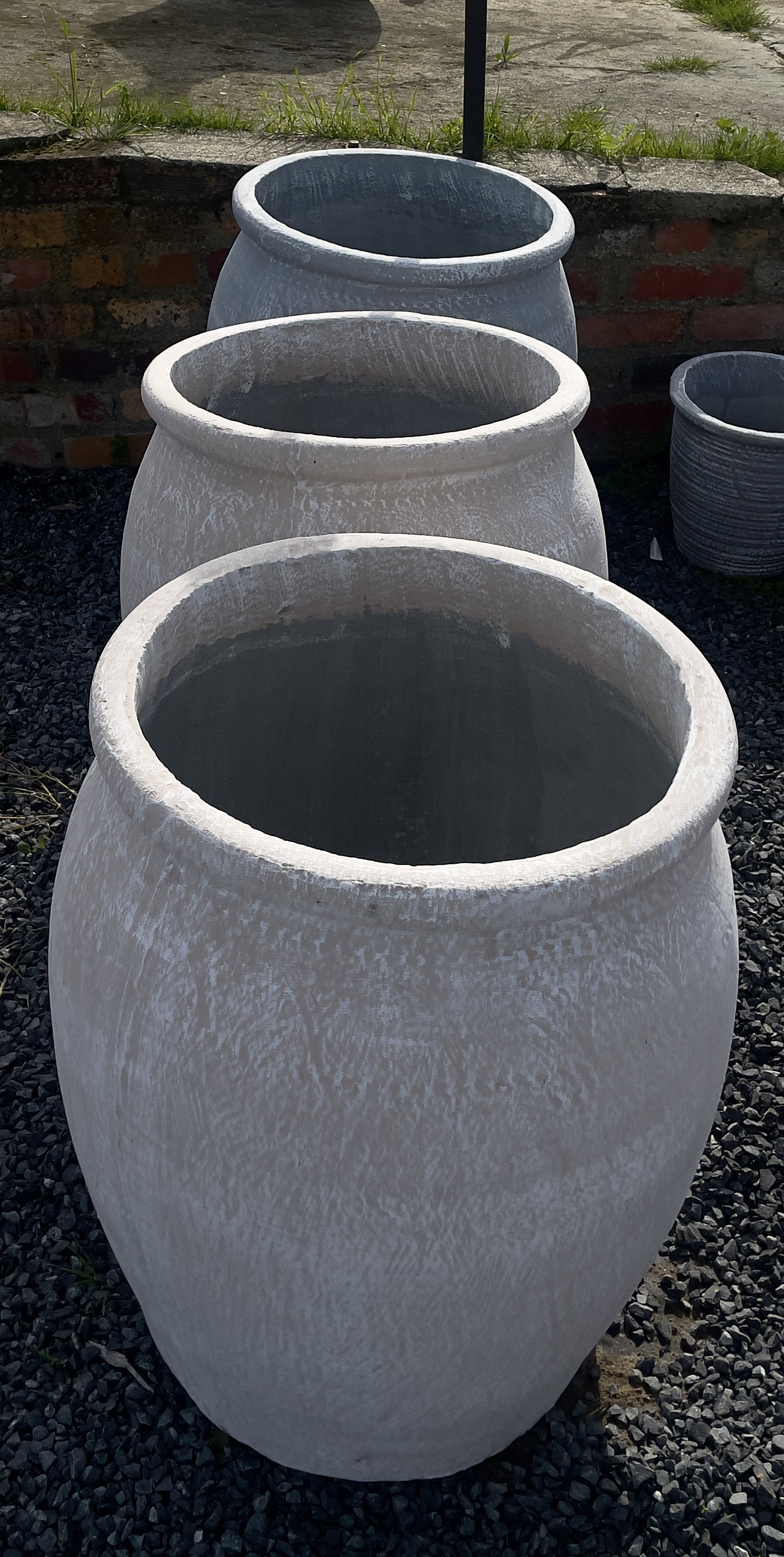 Agnes Pots - R 850.00