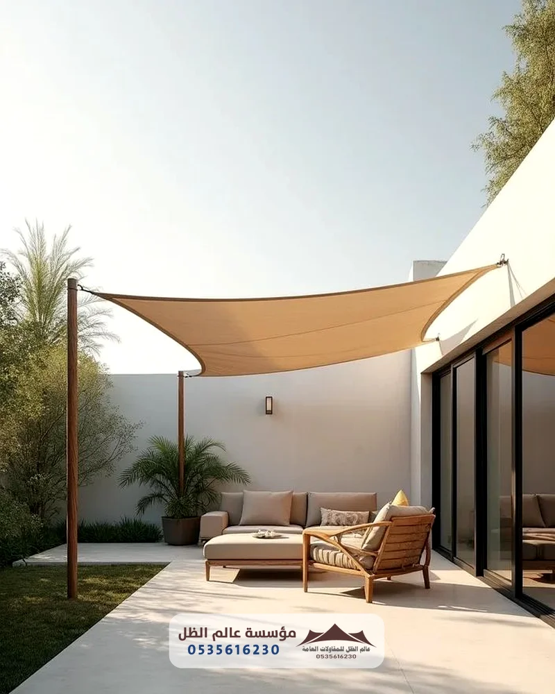 تصميم مظلة مداخل بيوت بي في سي مقاومة للمطر بالرياض