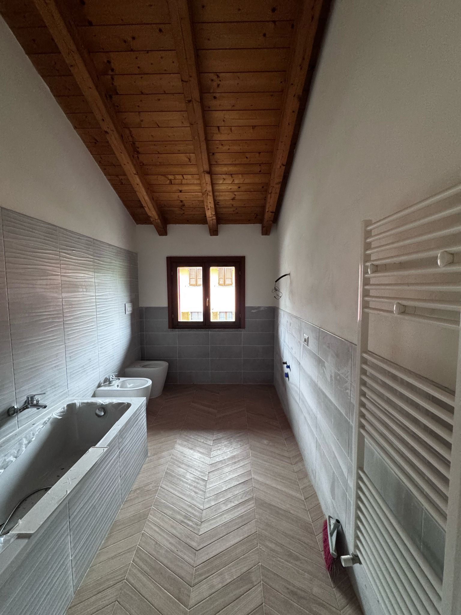 Villa trifamigliare
